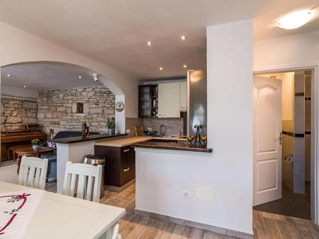 Villa Lamusica Comfortable Holiday Residence Svetvincenat