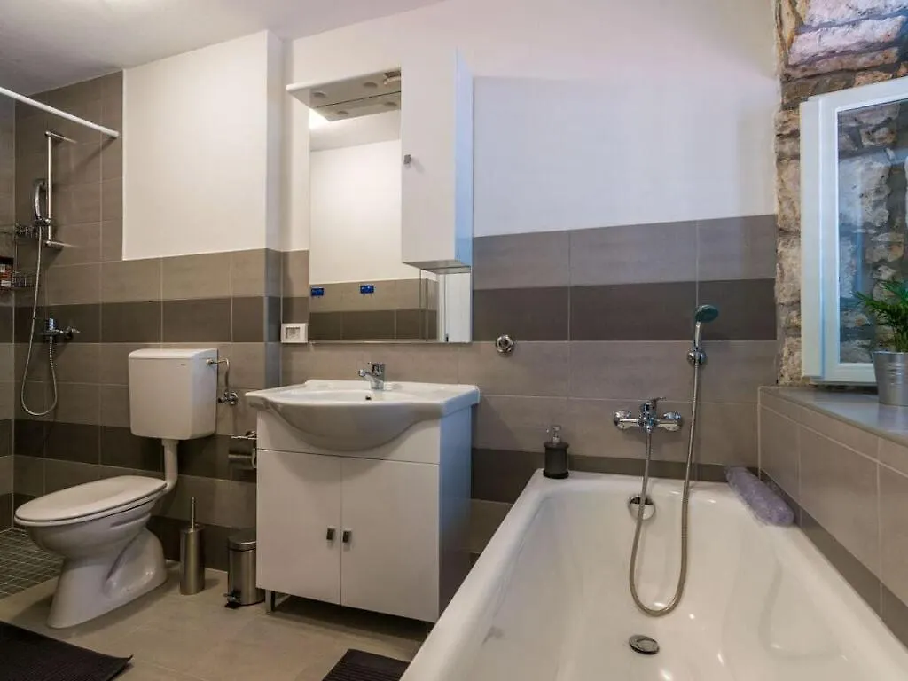 Villa Lamusica Comfortable Holiday Residence Svetvincenat