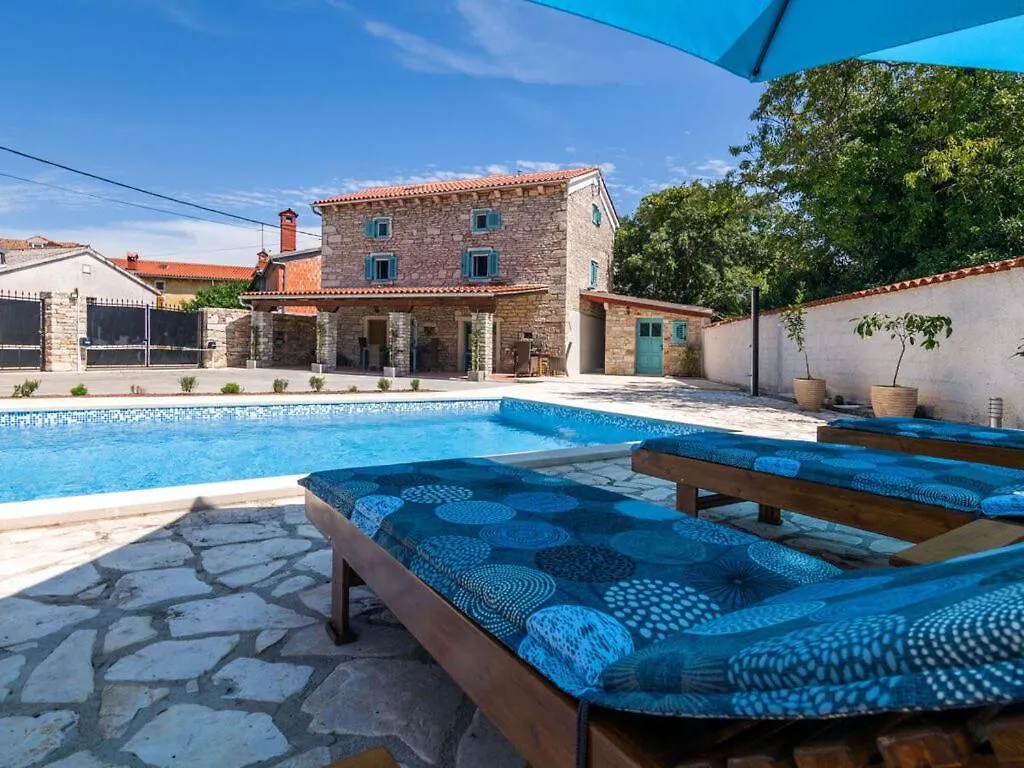 Villa Lamusica Comfortable Holiday Residence Svetvincenat Croatia